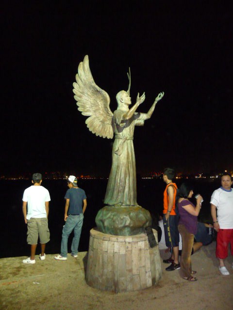 puerto vallarta statue